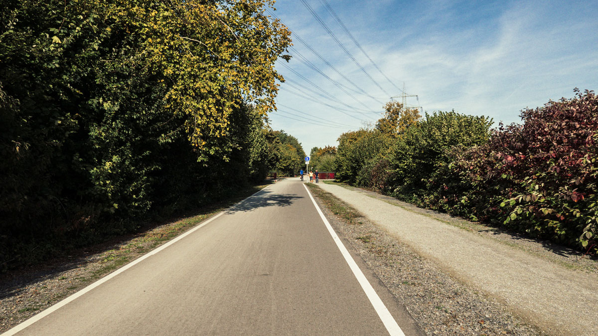 Das Bild zeigt den RS1-Radschnellweg Ruhr