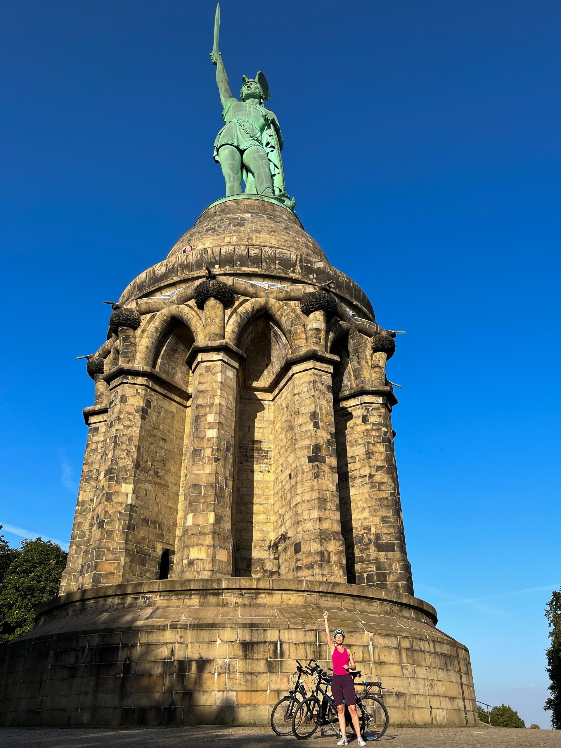 Das Foto zeigt das Hermannsdenkmal an der Römer-Lippe-Route
