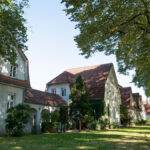 Das Bild zeigt eine Arbeitersiedlung